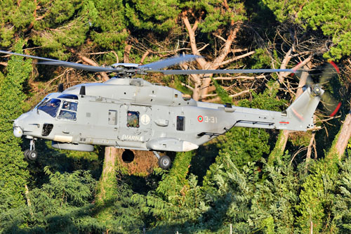 Hélicoptère NH90 NFH Marina Militare