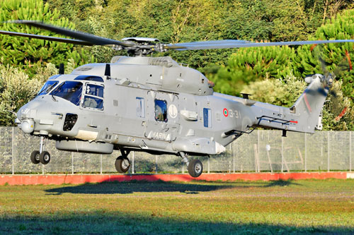 Hélicoptère NH90 NFH Marina Militare