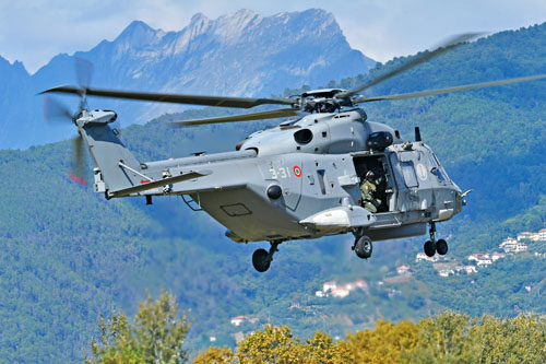 Hélicoptère NH90 NFH Marina Militare