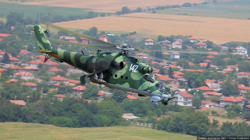 Hélicoptère d'attaque MI24 Hind Bulgarie