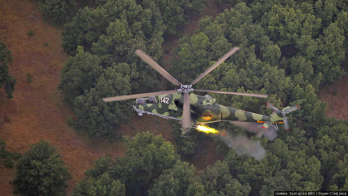 Hélicoptère d'attaque MI24 Hind Bulgarie