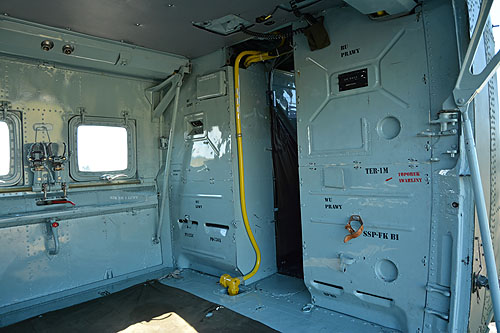 Cabine de l'hélicoptère MI24 Hind