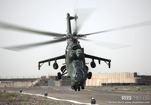 Hélicoptère MI24 Hind D de l'armée polonaise en Afghanistan