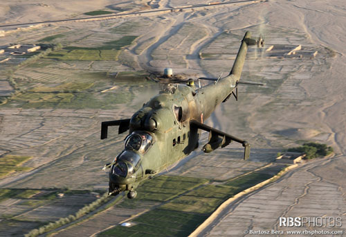 Hélicoptère MI24 Hind D de l'armée polonaise en Afghanistan