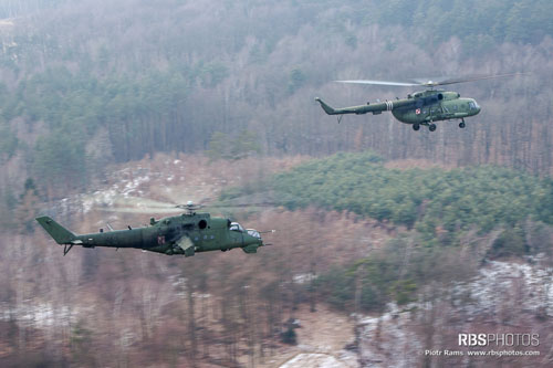 Hélicoptère MI24 Hind D Pologne