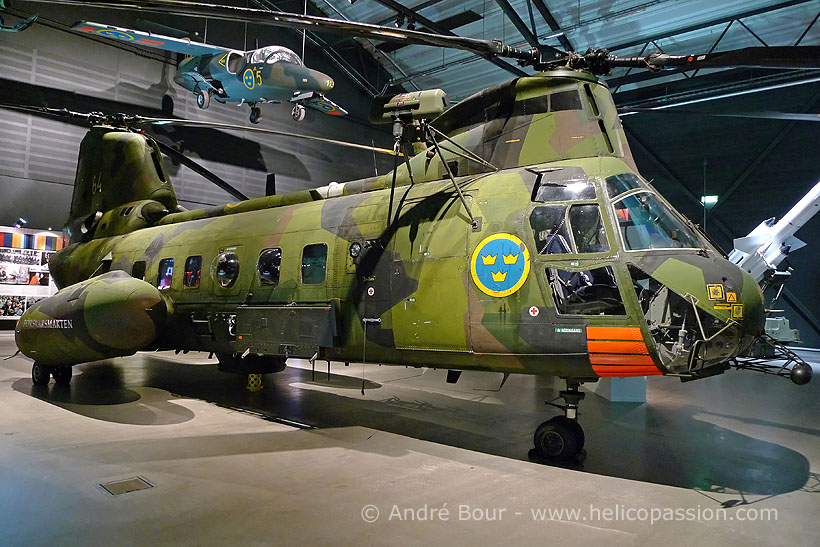 Hélicoptère HKP4 Boeing Vertol 107