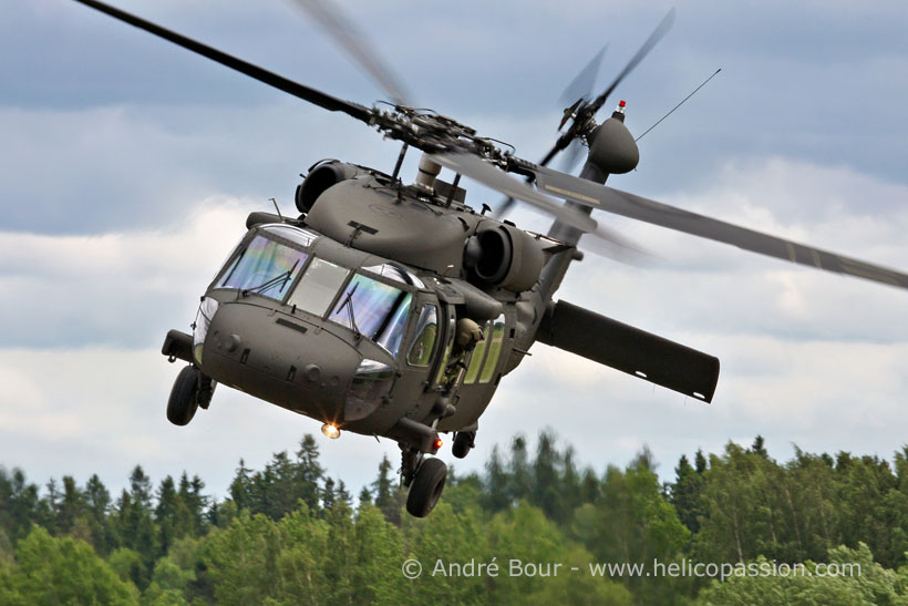 L'hélicoptère HKP16 Blachawk de l'armée suédoise