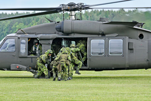 L'hélicoptère HKP16 Blachawk de l'armée suédoise