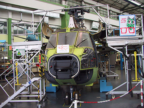 Unité de montage de l'hélicoptère SuperPuma