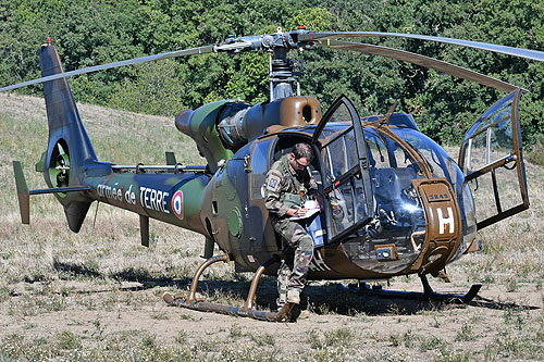 Hélicoptère Gazelle Armée de Terre France ALAT