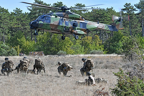 Hélicoptère NH90 de l'Armée de Terre française (ALAT)