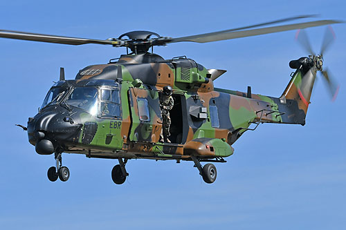 Hélicoptère NH90 de l'Armée de Terre française (ALAT)