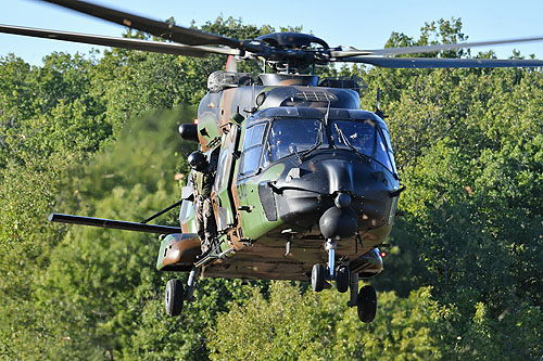 Hélicoptère NH90 de l'Armée de Terre française (ALAT)