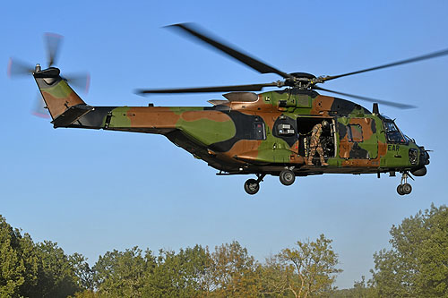 Hélicoptère NH90 de l'Armée de Terre française (ALAT)