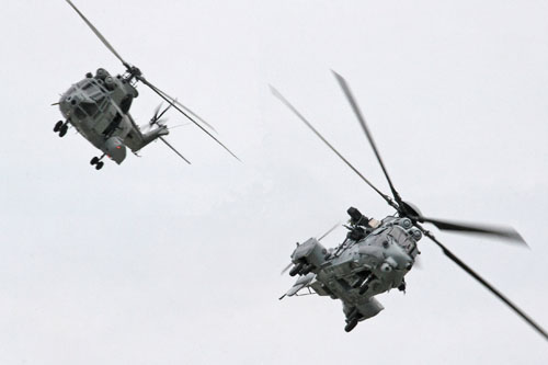 Hélicoptères SA330 Puma et EC725 Caracal