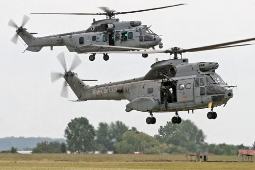 Hélicoptères SA330 Puma et EC725 Caracal