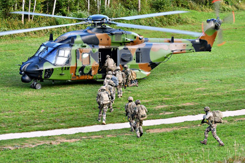 Hélicoptère NH90 Caïman TTH ALAT Armée de Terre France