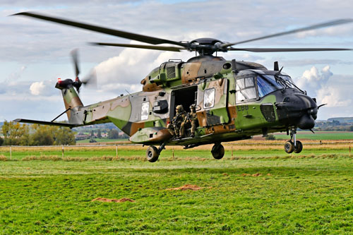 Hélicoptère NH90 Caïman TTH ALAT Armée de Terre France