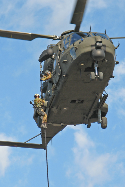 Hélicoptère NH90 TTH Esercito