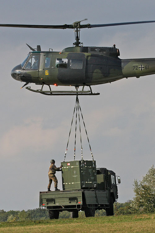 Hélicoptère UH1D