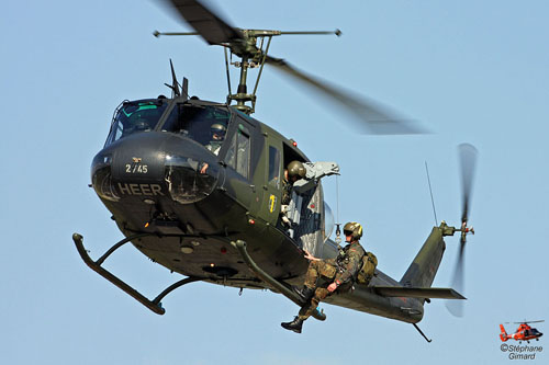 Hélicoptère UH1D