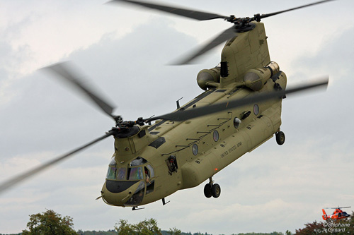 Hélicoptère CH47F Chinook