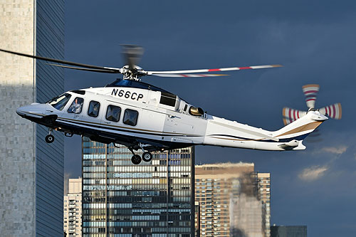 Hélicoptère Leonardo AW139 N66CP