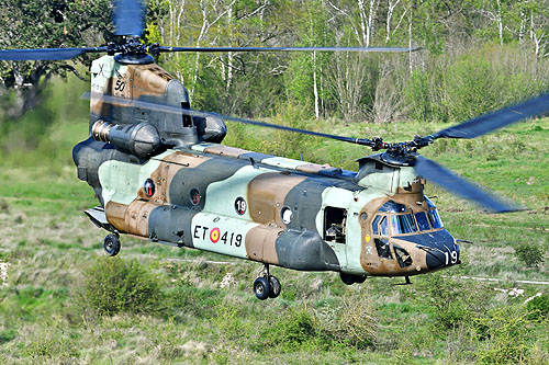 Hélicoptère de transport lourd CH47 Chinook de l'Armée de Terre espagnole (FAMET)