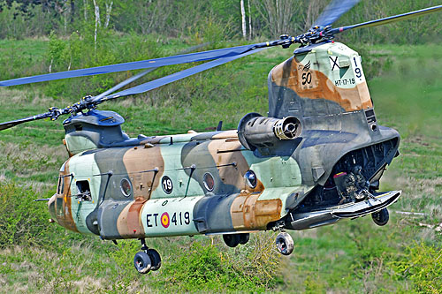 Hélicoptère de transport lourd CH47 Chinook de l'Armée de Terre espagnole (FAMET)