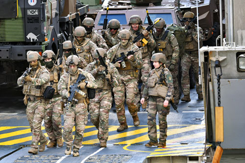 Déploiement rapide de troupes depuis un EDAR