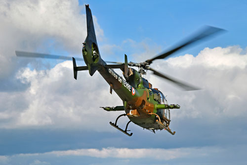 Décollage de l'hélicoptère Gazelle GAO