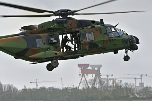 Départ de l'hélicoptère NH90 EAV