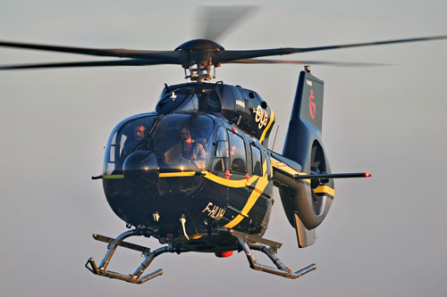 Hélicoptère H145 D3 F-HLVH d'OYA Vendée Hélicoptères