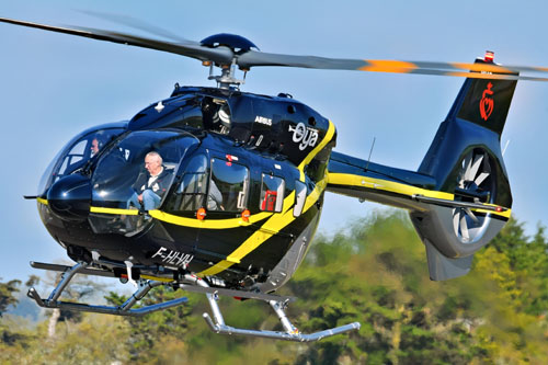 Hélicoptère H145 D3 F-HLVH d'OYA Vendée Hélicoptères