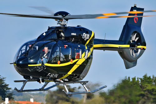 Hélicoptère H145 D3 F-HLVH d'OYA Vendée Hélicoptères