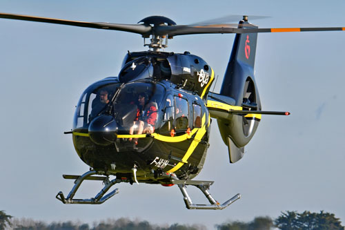 Hélicoptère H145 D3 F-HLVH d'OYA Vendée Hélicoptères