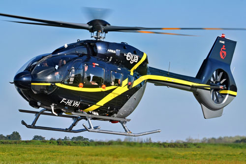 Hélicoptère H145 D3 F-HLVH d'OYA Vendée Hélicoptères