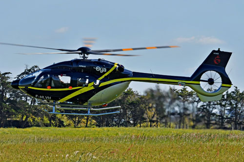 Hélicoptère H145 D3 F-HLVH d'OYA Vendée Hélicoptères