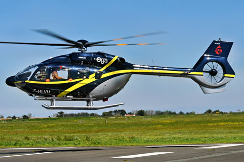 Hélicoptère H145 D3 F-HLVH d'OYA Vendée Hélicoptères