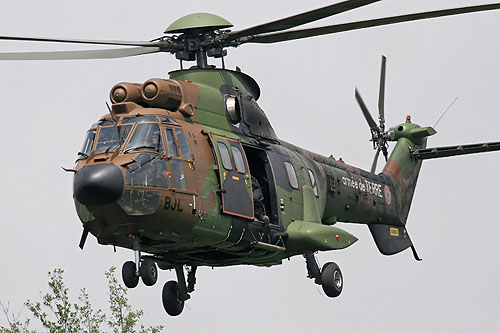 Hélicoptère AS532 Cougar ALAT