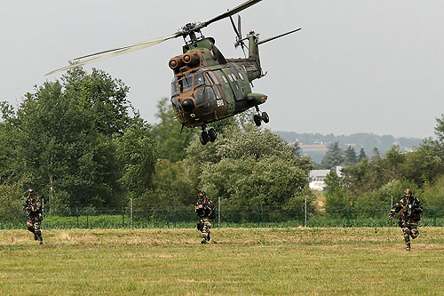 Hélicoptère SA330 Puma de l'ALAT