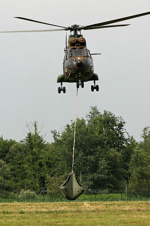 Hélicoptère SA330 Puma de l'ALAT