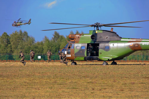 Hélicoptère SA330 Puma ALAT