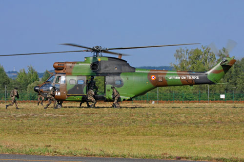 Hélicoptère SA330 Puma ALAT