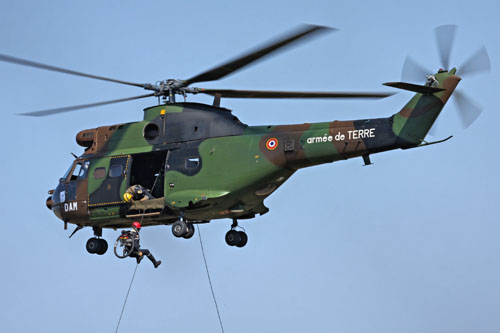 Hélicoptère SA330 Puma ALAT