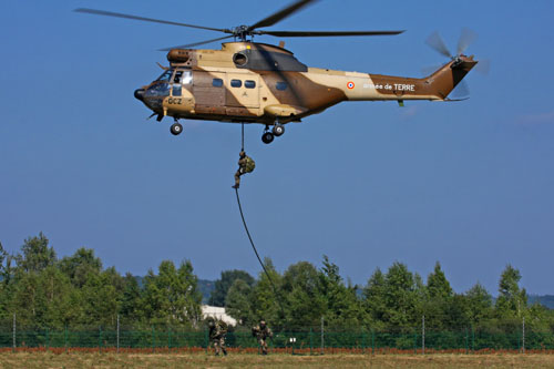 Hélicoptère SA330 Puma ALAT