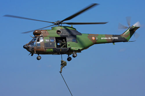 Hélicoptère SA330 Puma ALAT