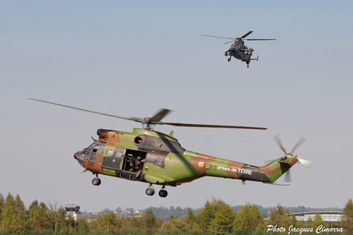 Hélicoptère SA330 Puma et EC665 Tigre ALAT