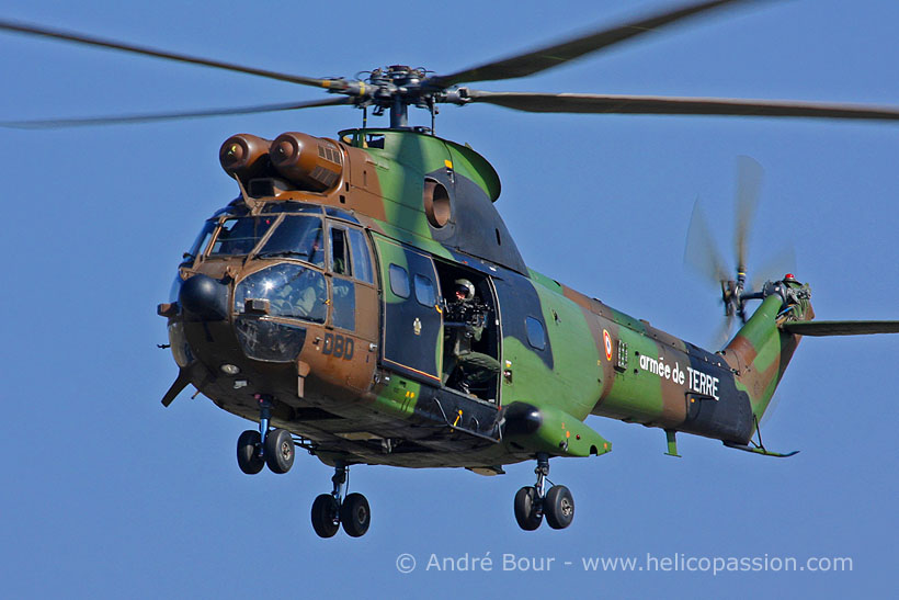 Hélicoptère SA330 Puma ALAT