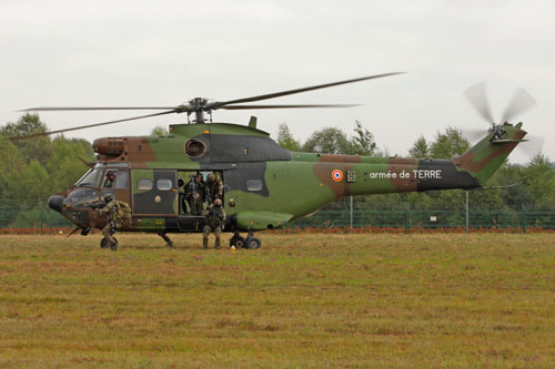 Hélicoptère SA330 Puma ALAT